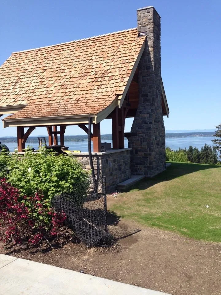 Fox Island Al Fresco Kitchen by Preston Plumbing - Photo 7