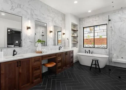Lewiston Prestige Bathroom Remodeling - Photo 3