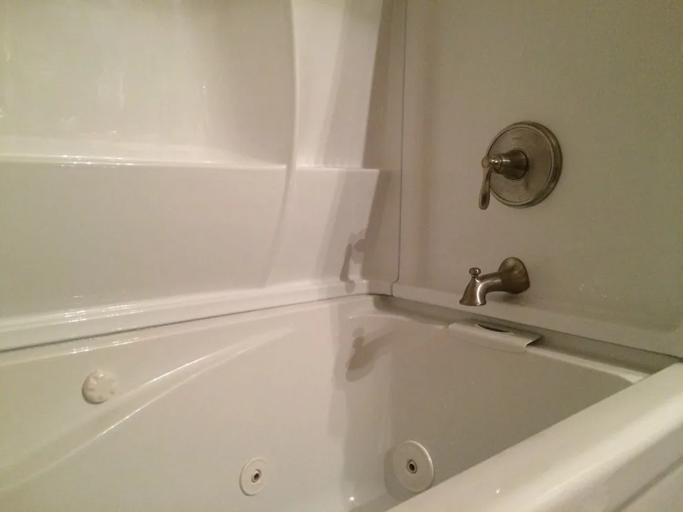 Updated Shower and Tub Combinations by Pure Water Plumbing Inc. - Photo 4