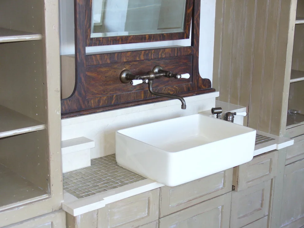 Home Bathroom by O J Laughlin Plumbing Co - Photo 8