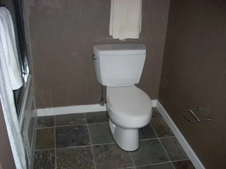 Home Bathroom by O J Laughlin Plumbing Co - Photo 4