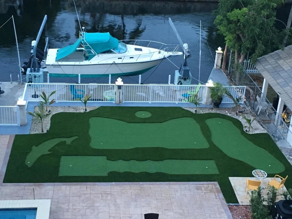 Monster Grass Artificial Turf & Ivy - Photo 4
