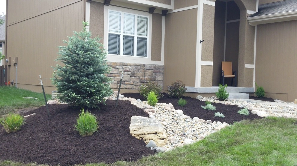 Blank Slate Landscape - Lee's Summit, MO by Monumental Lawn & Outdoor LLC - Photo 2