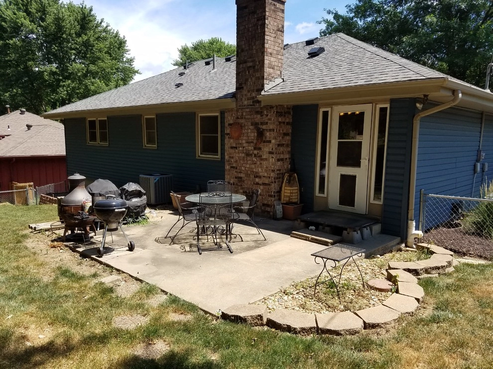 Lee's Summit Patio Update by Monumental Lawn & Outdoor LLC - Photo 2