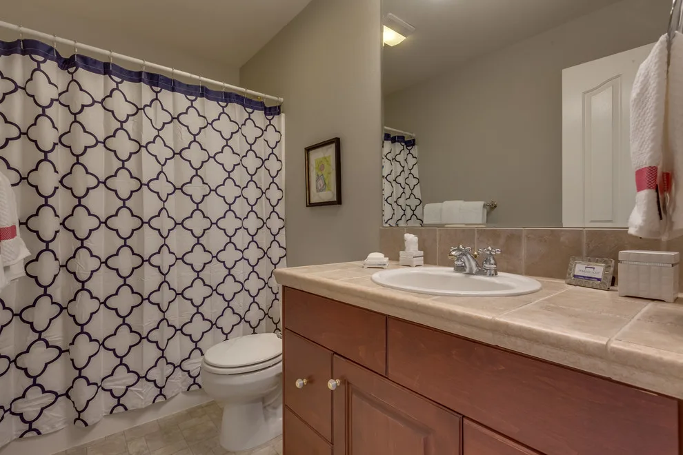 Hidden Springs Revamp and Phase by Sarah Waddell, Pomeroy House Interiors - Photo 5