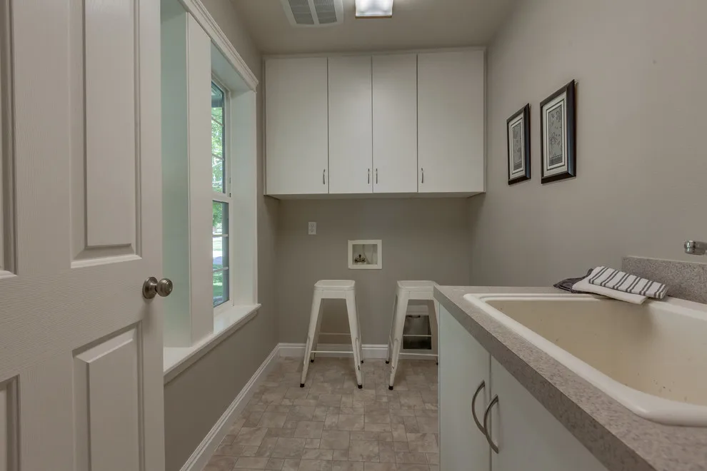 Hidden Springs Revamp and Phase by Sarah Waddell, Pomeroy House Interiors - Photo 19