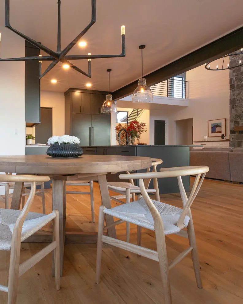 Highland Mountain Residence by Lauren Kelly Design - Photo 12