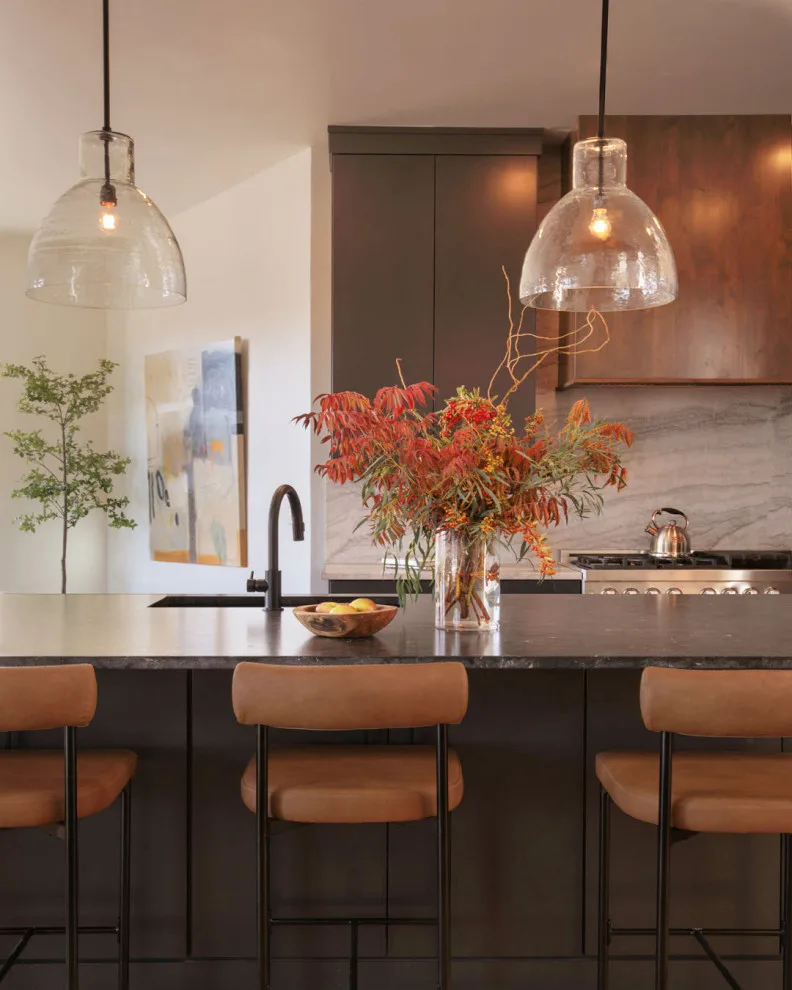 Highland Mountain Residence by Lauren Kelly Design - Photo 2