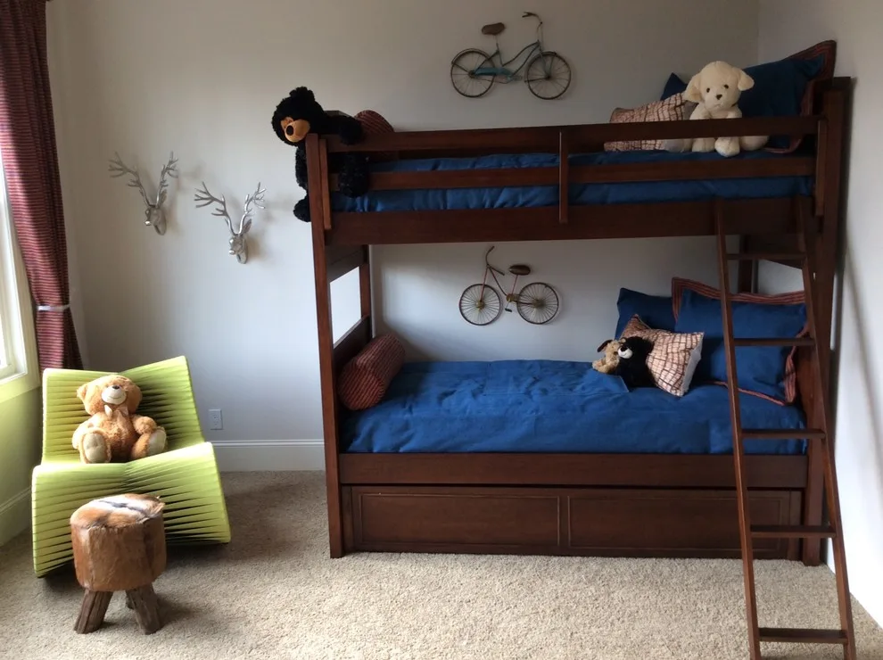 Hillside Manor by Furniture Specialties - Photo 4