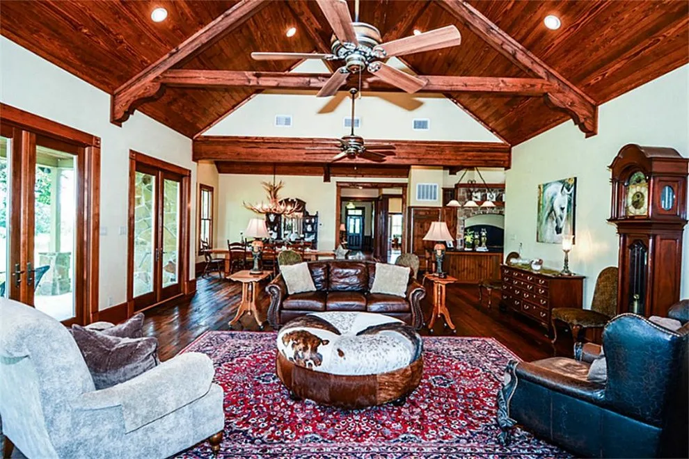 Washington County Heritage Home by The Irish Lady - Photo 7