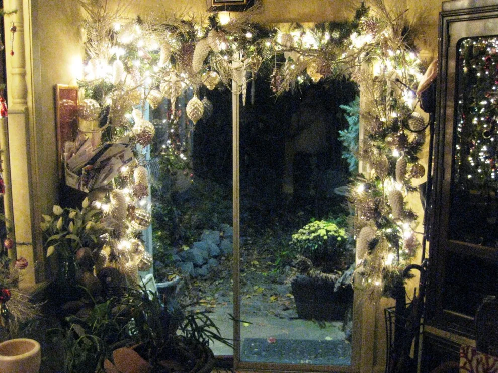 Joe's Holiday Decorations by Joe Sturgill & Company - Photo 3