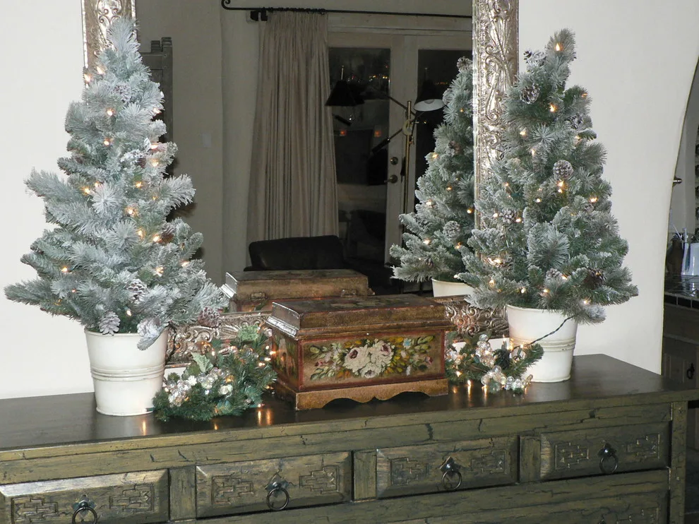 Festive Decoration by Nicole Décor & Design LLC - Photo 22