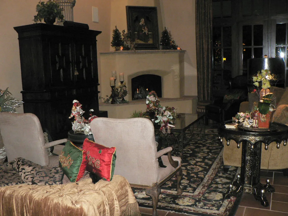 Festive Decoration by Nicole Décor & Design LLC - Photo 24