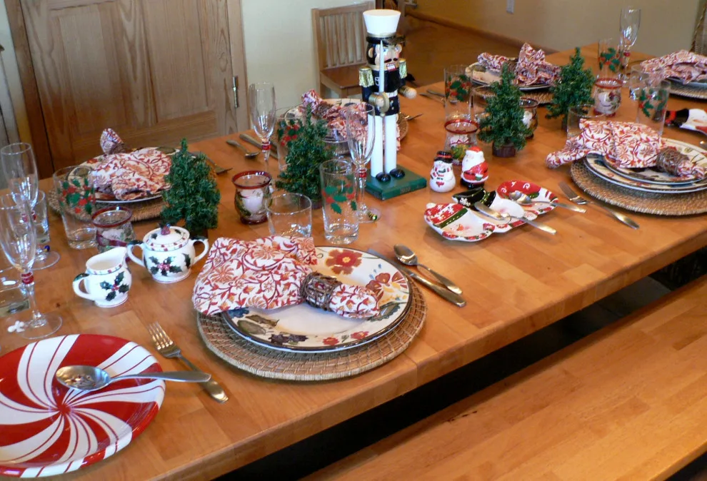 Festive Decoration by Nicole Décor & Design LLC - Photo 35
