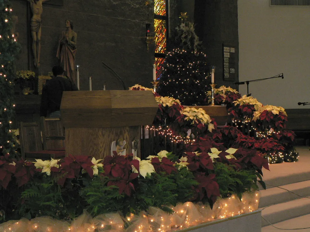 Festive Decoration by Nicole Décor & Design LLC - Photo 14