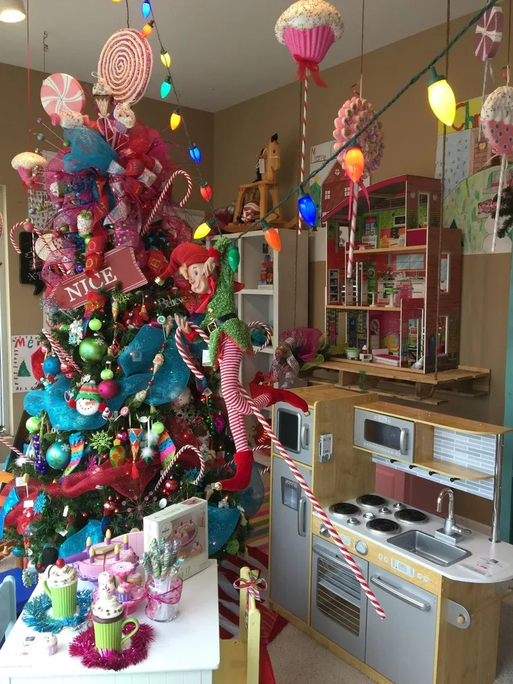 Festive Displays 2016 by Union Furniture And Flooring - Photo 3
