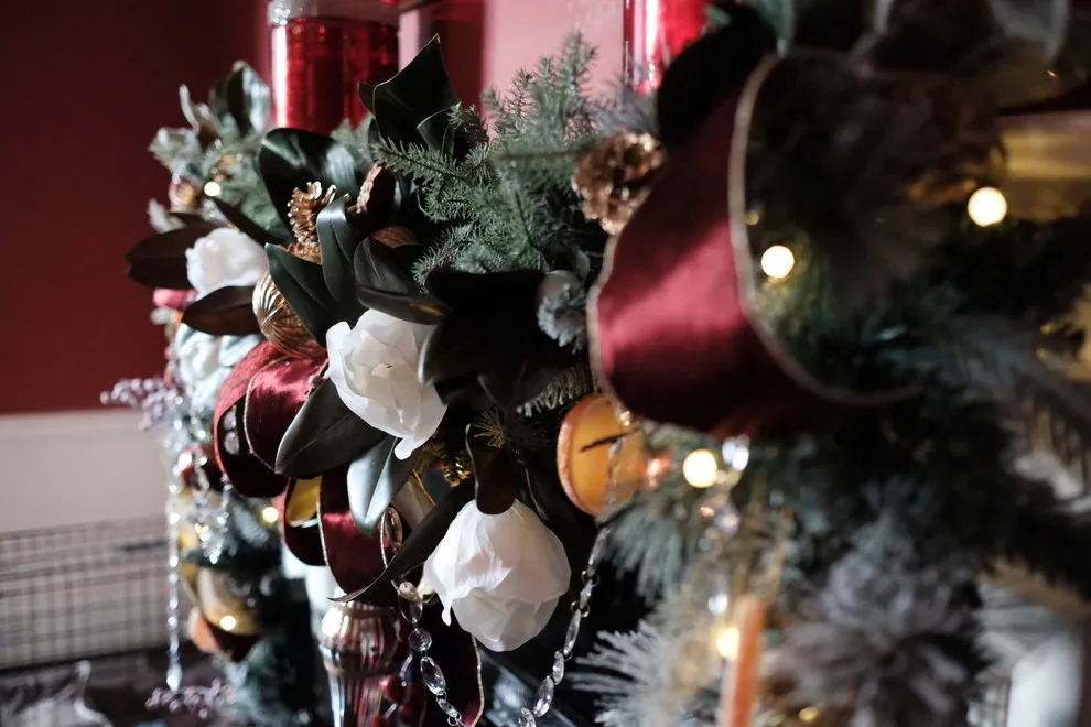 Festive Employment by Marjorie Carlson Interiors - Photo 14