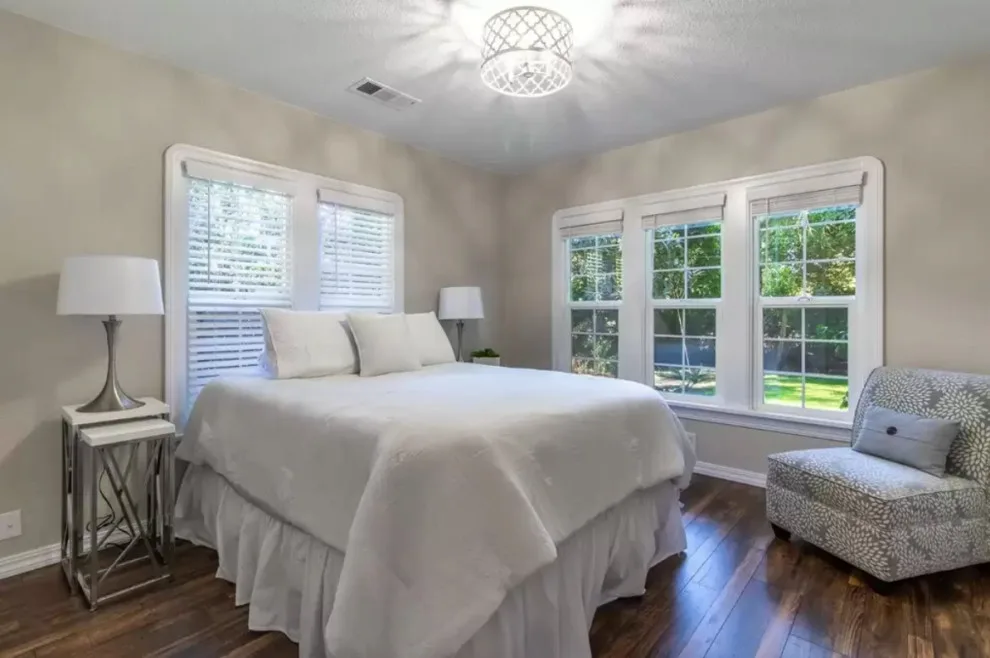Residential Styling by VanderHelm Interior Design - Photo 15