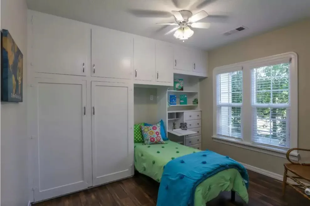 Residential Styling by VanderHelm Interior Design - Photo 4