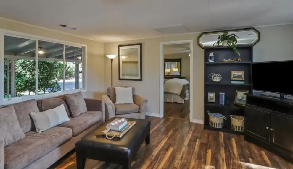 Residential Styling by VanderHelm Interior Design - Photo 6