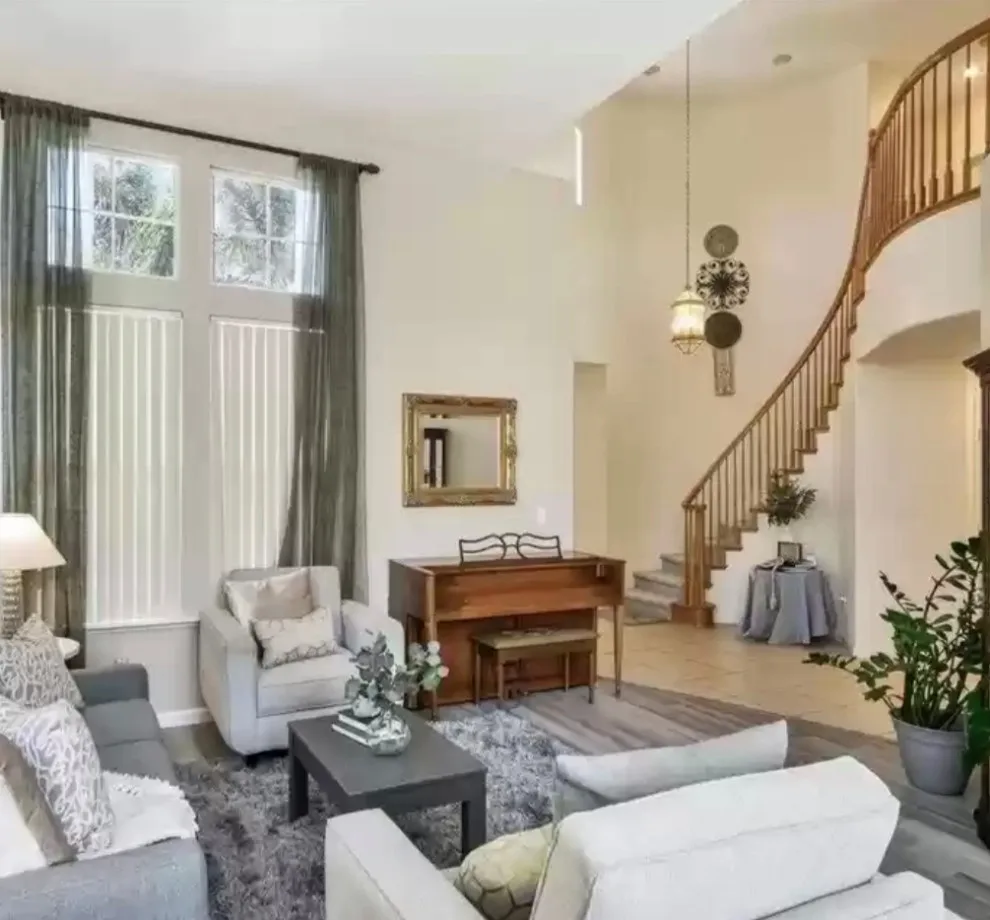 Residential Styling by VanderHelm Interior Design - Photo 14