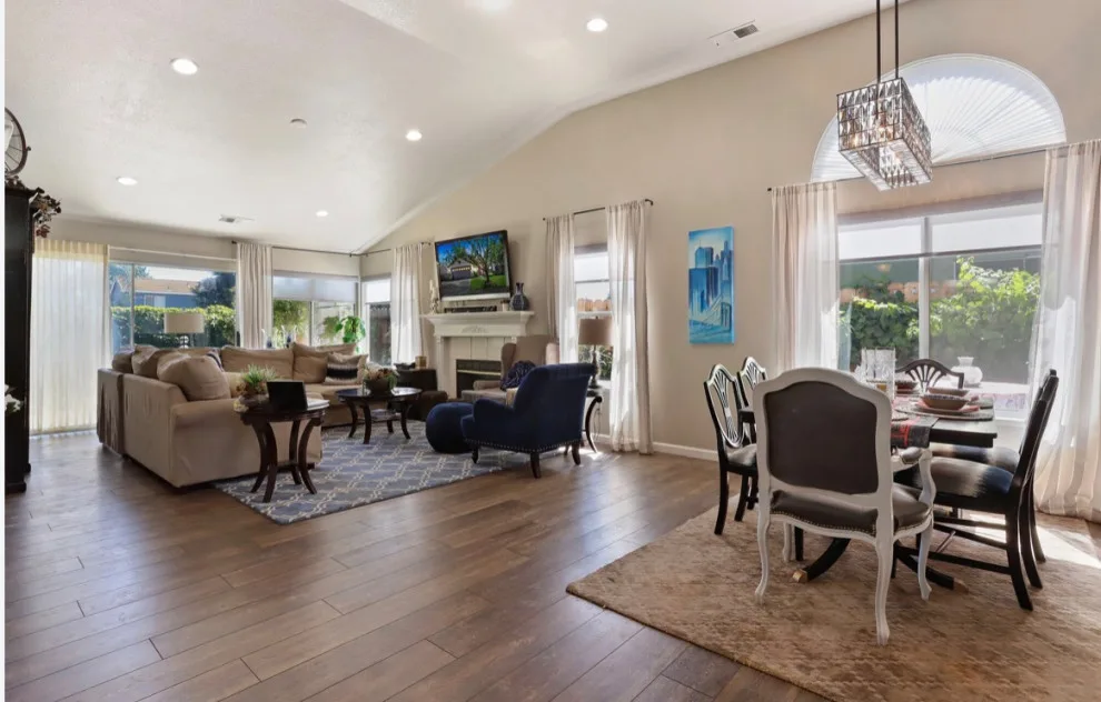 Residential Styling by VanderHelm Interior Design - Photo 36
