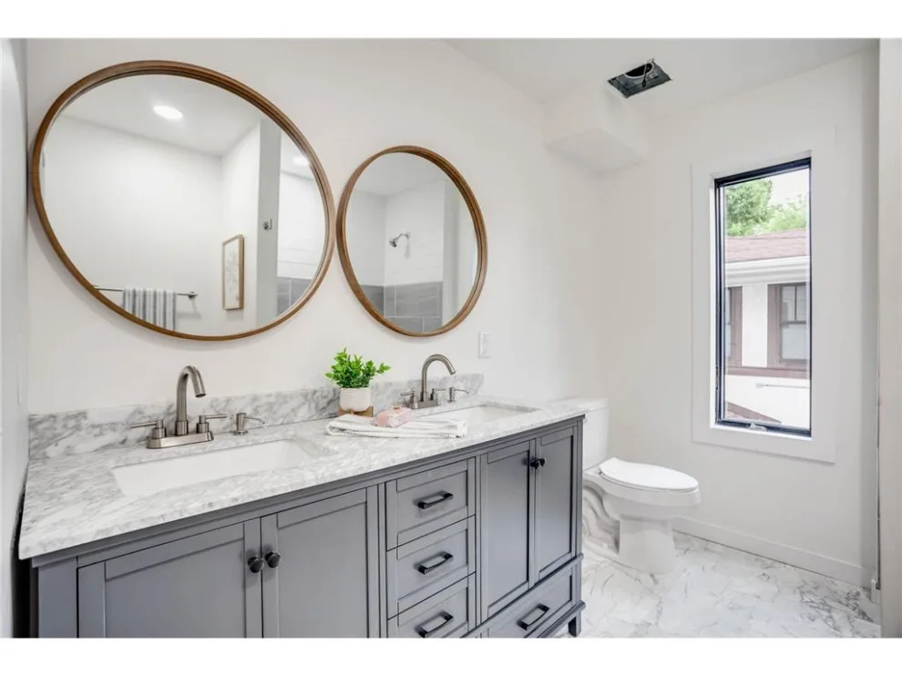 Residential Styling by Well-Designed Interior Design And Home Staging - Photo 25