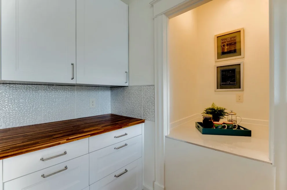 Residential Styling by Well-Designed Interior Design And Home Staging - Photo 10