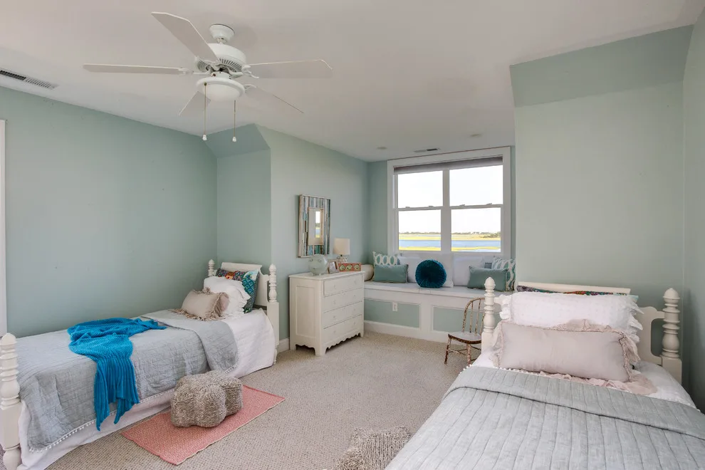 Residence with a panorama by Inlet Blue - Photo 9