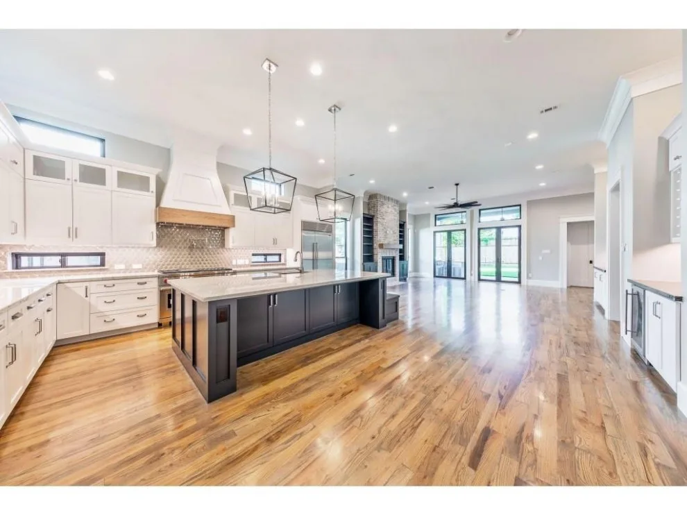 Houston Heights Homestead by Miralia Design Group - Photo 8