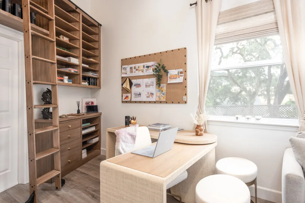 Color Equinox Workspace by Hue Solstice - Photo 2