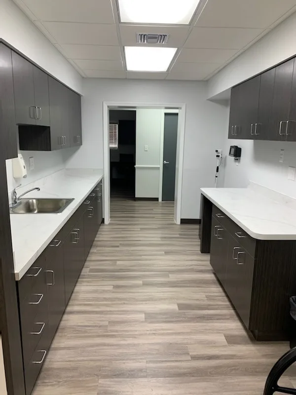 IMA Healthcare Facilities in Florida by Bal Bahia Interiors - Photo 11