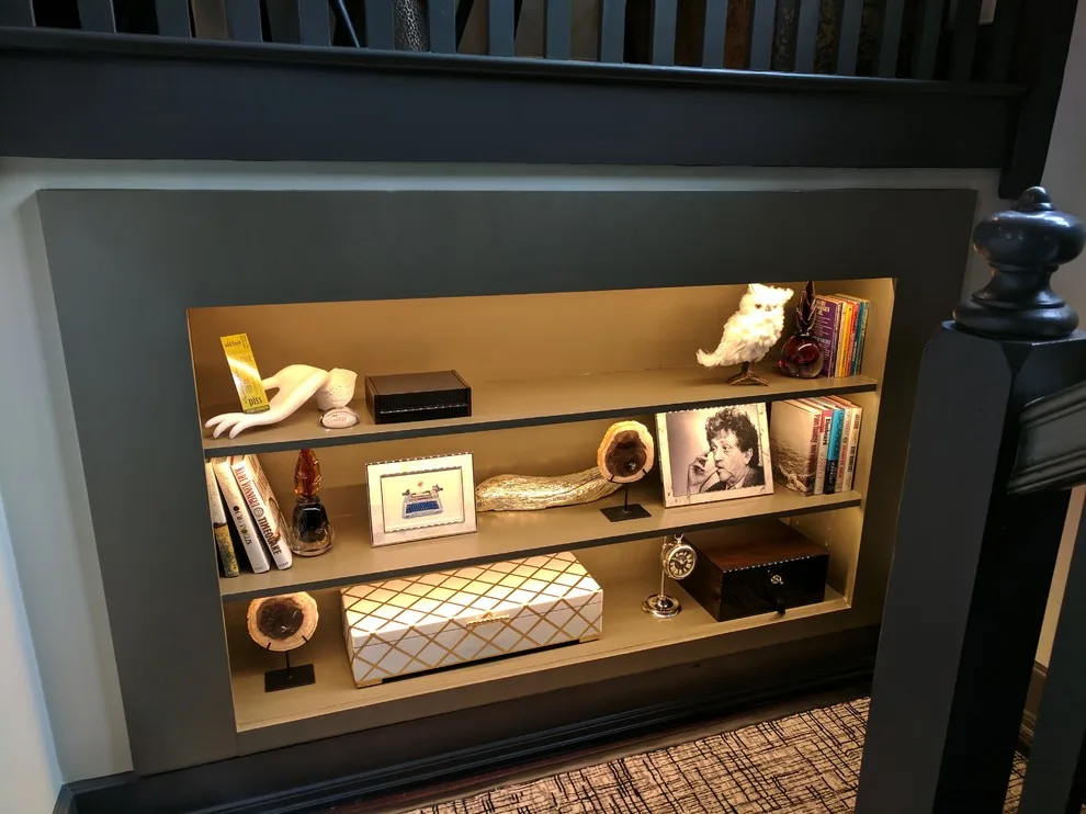 Indianapolis Home Decor Showcase by Amethyst Interiors LLC - Photo 13
