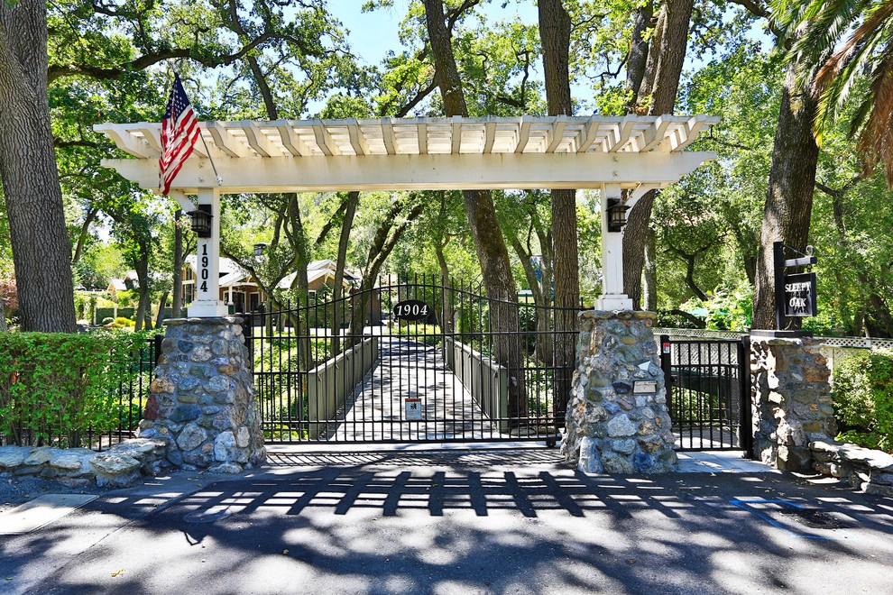 Camp & Camp Associates-Landscape Architects - Photo 6