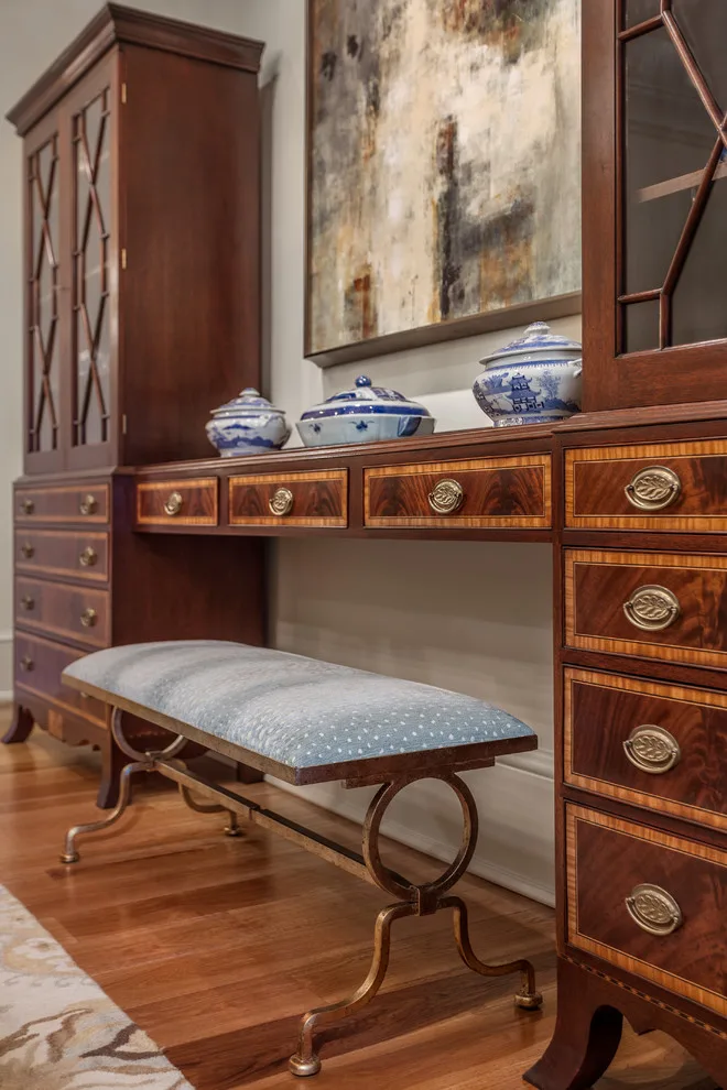 Traditional Home Inspiration by Barbara Dalton Interiors - Photo 5