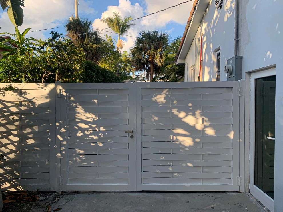 Fence by My Luxury Outdoors - Photo 10