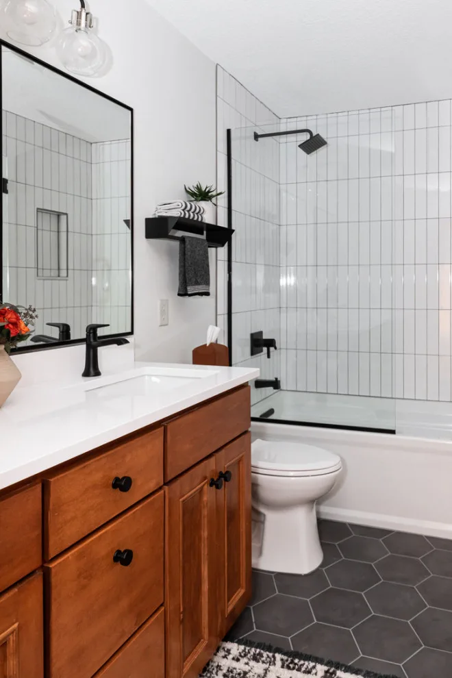Irvine Avenue by Kari Campbell Interiors - Photo 14