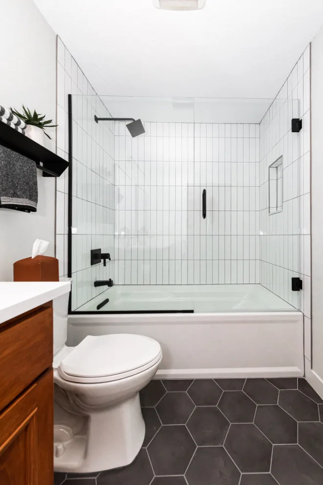 Irvine Avenue by Kari Campbell Interiors - Photo 4
