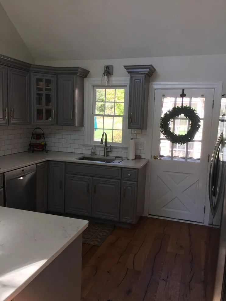 J Doyle Interiors - Photo 2