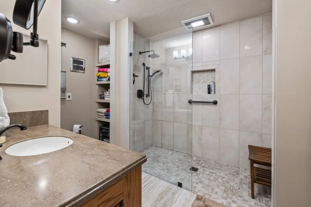 Jackson's Landing by Unique Ambiance LLC - Photo 2