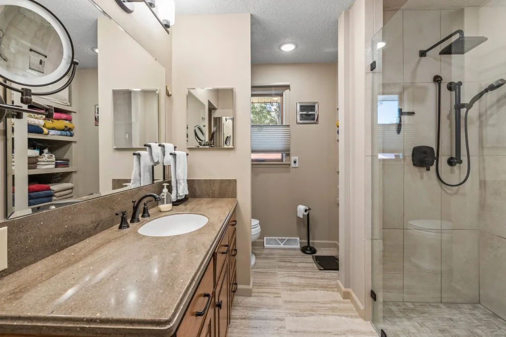 Jackson's Landing by Unique Ambiance LLC - Photo 3