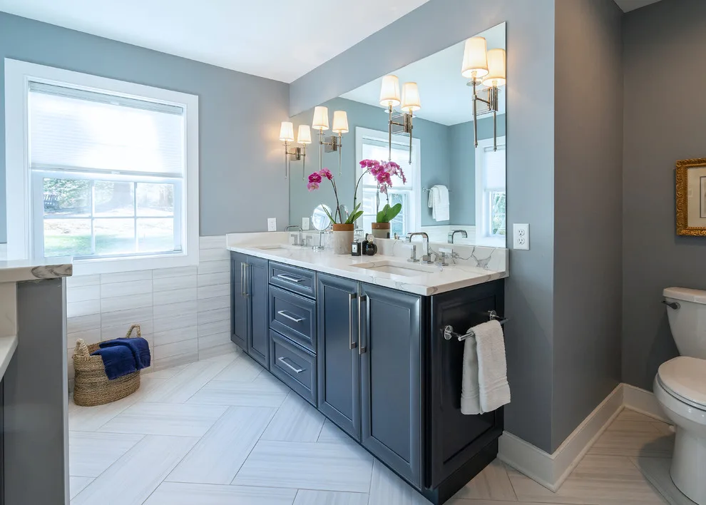 Jackson Primary Bathroom by Holley Pokora Interior Design - Photo 7