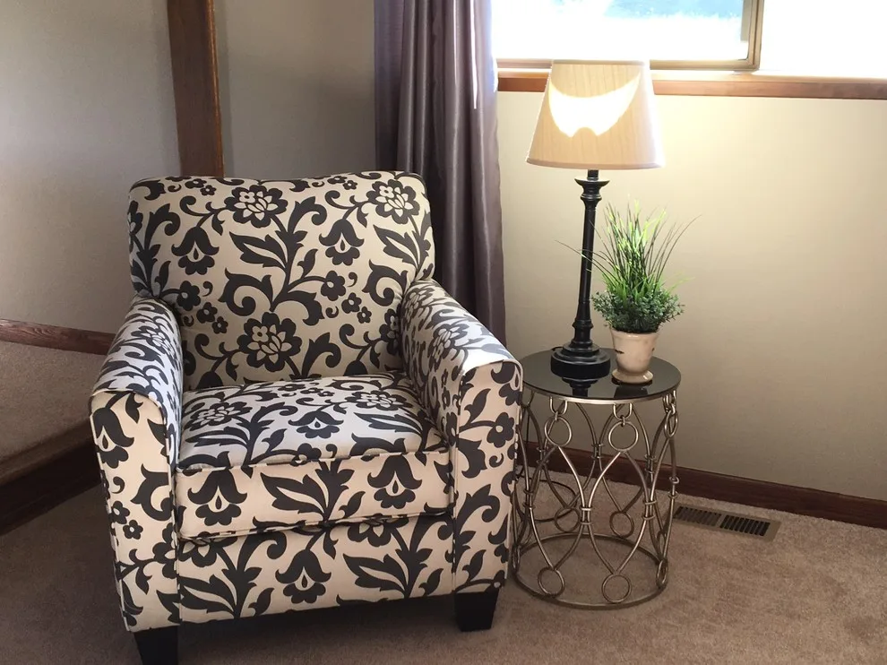 Peninsula Home Staging - Photo 6