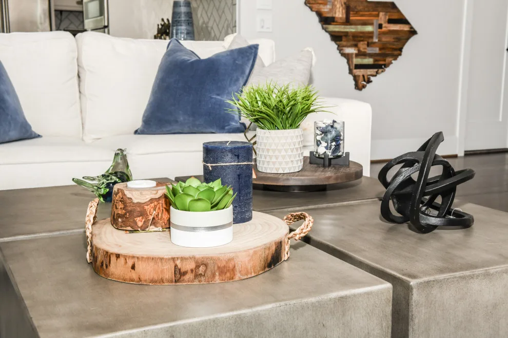 Jennifer's Lounge by Interior Connection - Photo 4