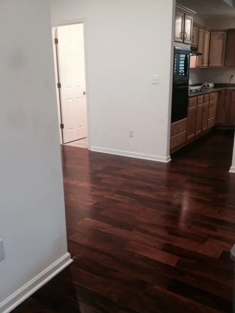 Columbia Apartments by Sonia Isle - Photo 6