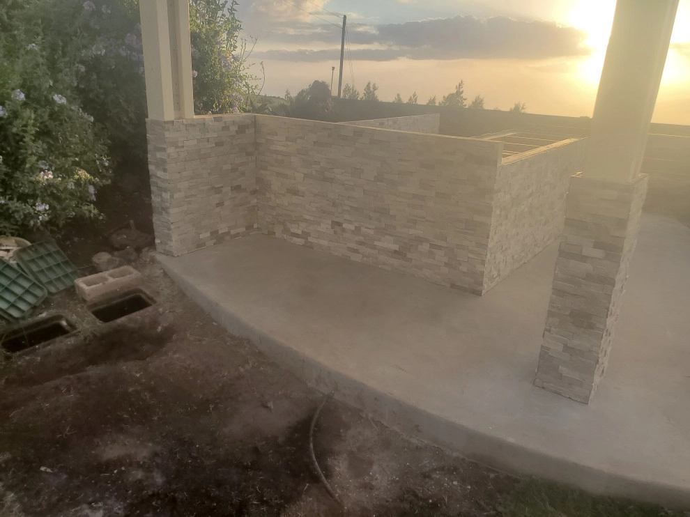 outdoor kitchen design and installation by Natur Landscape Creations - Photo 4