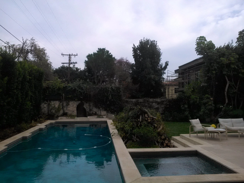 privacy hedge installation by Natur Landscape Creations - Photo 14