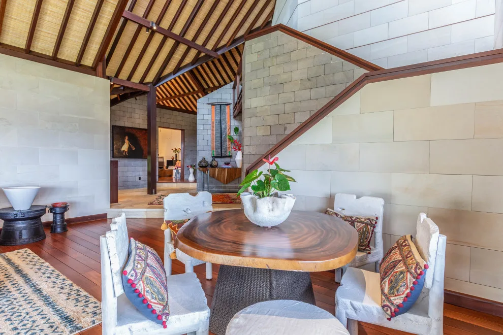 Kauai Contemporary Balinese Residence by CIH Design - Photo 22