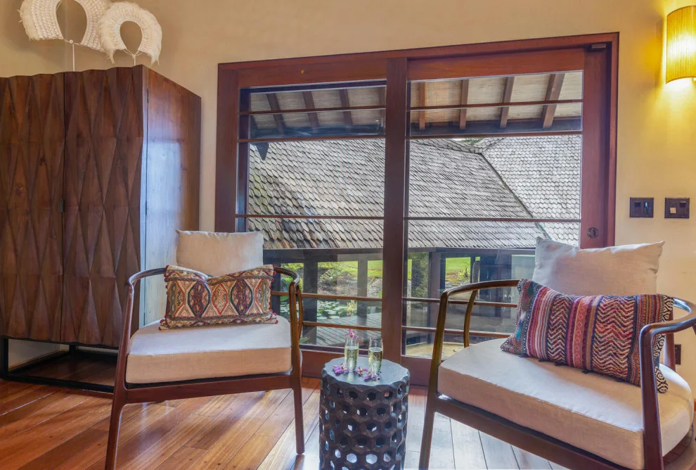 Kauai Contemporary Balinese Residence by CIH Design - Photo 6