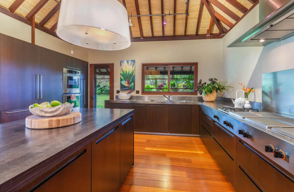 Kauai Contemporary Balinese Residence by CIH Design - Photo 20